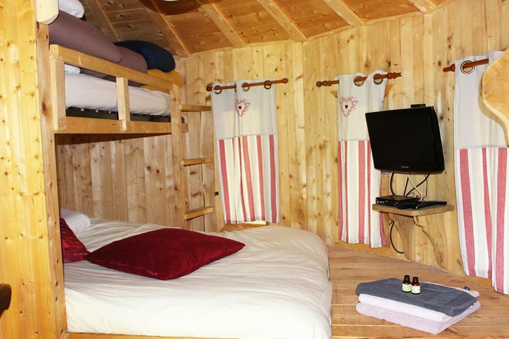 Domaine De Syam - Gites, Chambres D'Hotes & Cabanes 外观 照片
